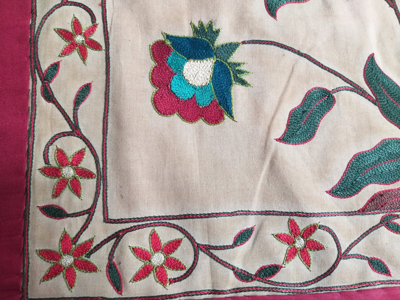 Handmade Embroidery Wallhanging Mughal Flower , Silk Wallhanging , home decor - Image 4
