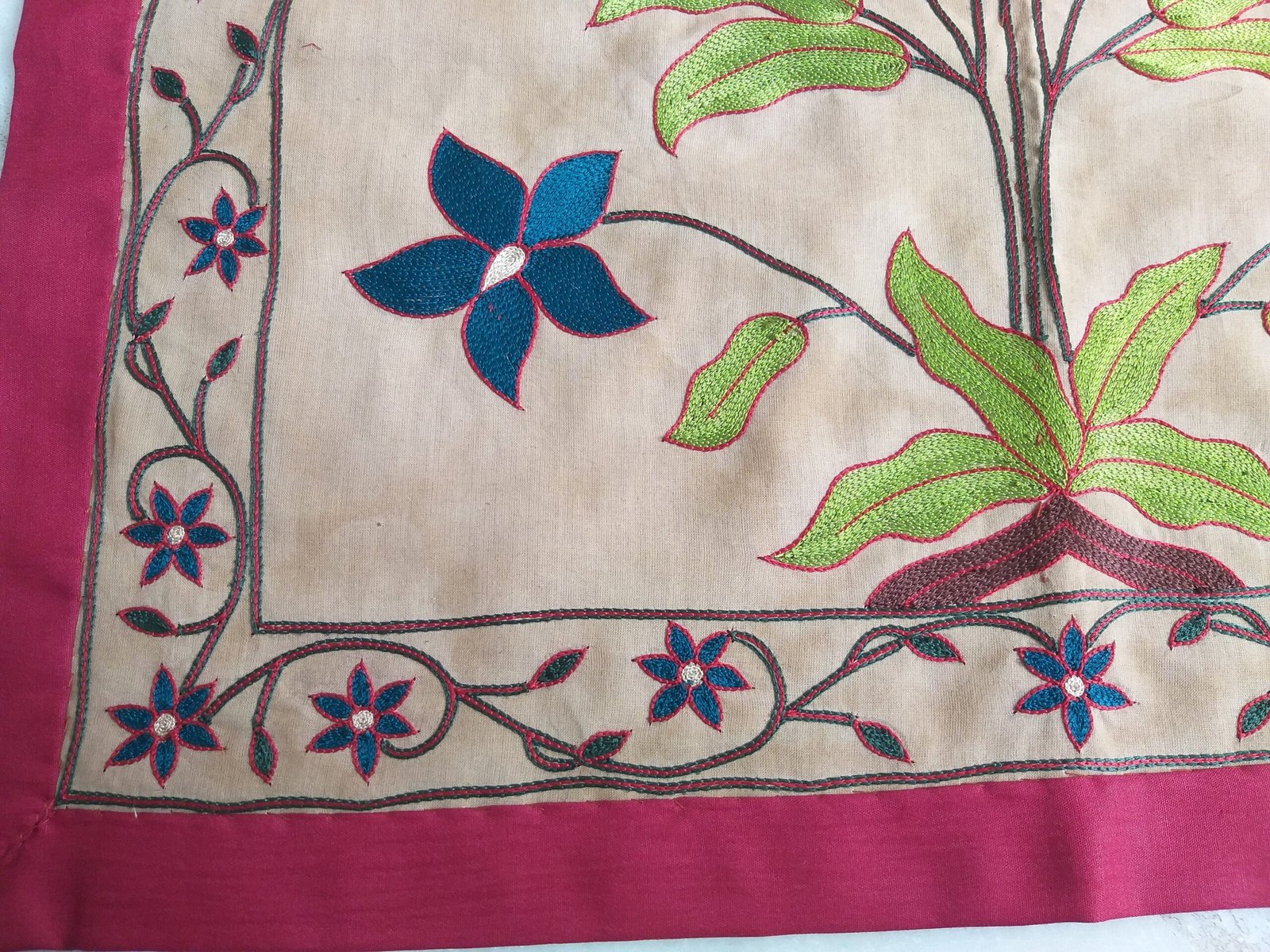 Handmade Embroidery Wallhanging Mughal Flower , Silk Wallhanging , Home Decor - Image 7