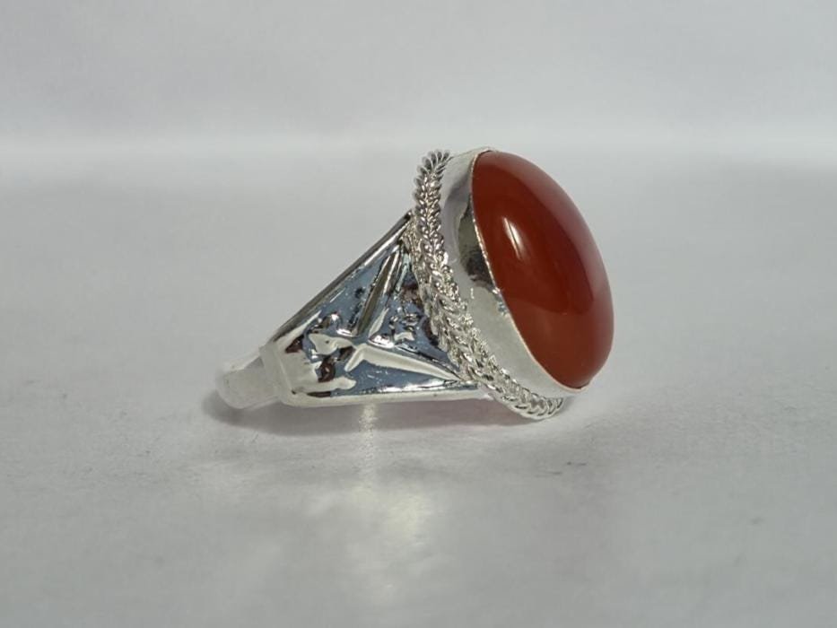 Natural Red Aqeeq (Agate) Ring, Aqeeq Ring ,Red Agate Ring, Yemeni Aqeeq Ring,aqeek Ring,Islamic Aqeeq Ring,Aqeeq Jewelry,Everyday wear Ring - Image 4