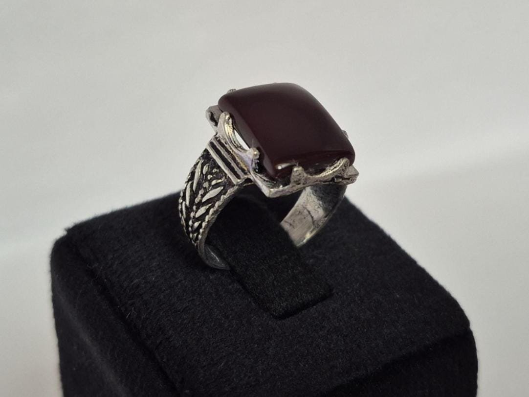 Natural Red Aqeeq (Agate) Ring, Aqeeq Ring ,Red Agate Ring, Yemeni Aqeeq Ring,aqeek Ring,Islamic Aqeeq Ring,Aqeeq Jewelry,Everyday wear Ring - Image 7