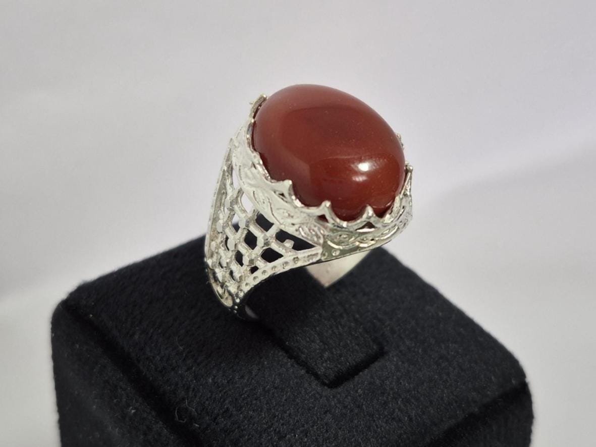Natural Red Aqeeq (Agate) Ring, Aqeeq Ring ,Red Agate Ring, Yemeni Aqeeq Ring,aqeek Ring,Islamic Aqeeq Ring,Aqeeq Jewelry,Everyday wear Ring - Image 7