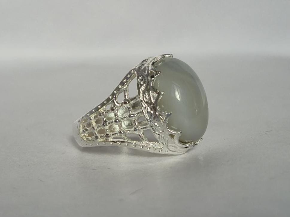White Agate ring , agate ring ,Unique design ring, Aqeeq Ring , Unique design Ring, White Gemstone Ring,Handmade Aqeeq Ring,Handmade Jewelry - Image 4