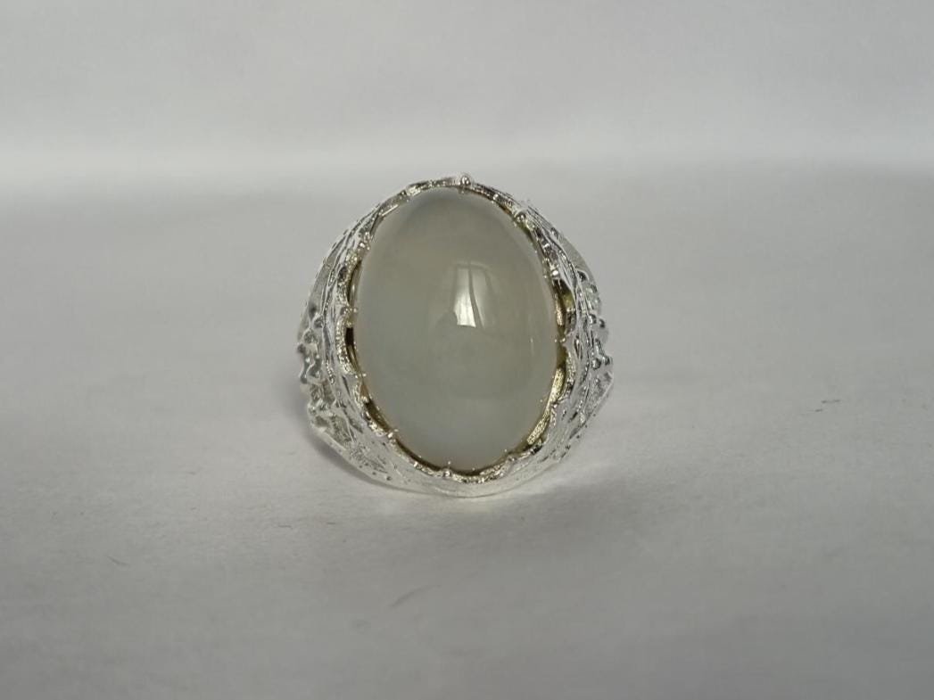 White Agate ring , agate ring ,Unique design ring, Aqeeq Ring , Unique design Ring, White Gemstone Ring,Handmade Aqeeq Ring,Handmade Jewelry - Image 3