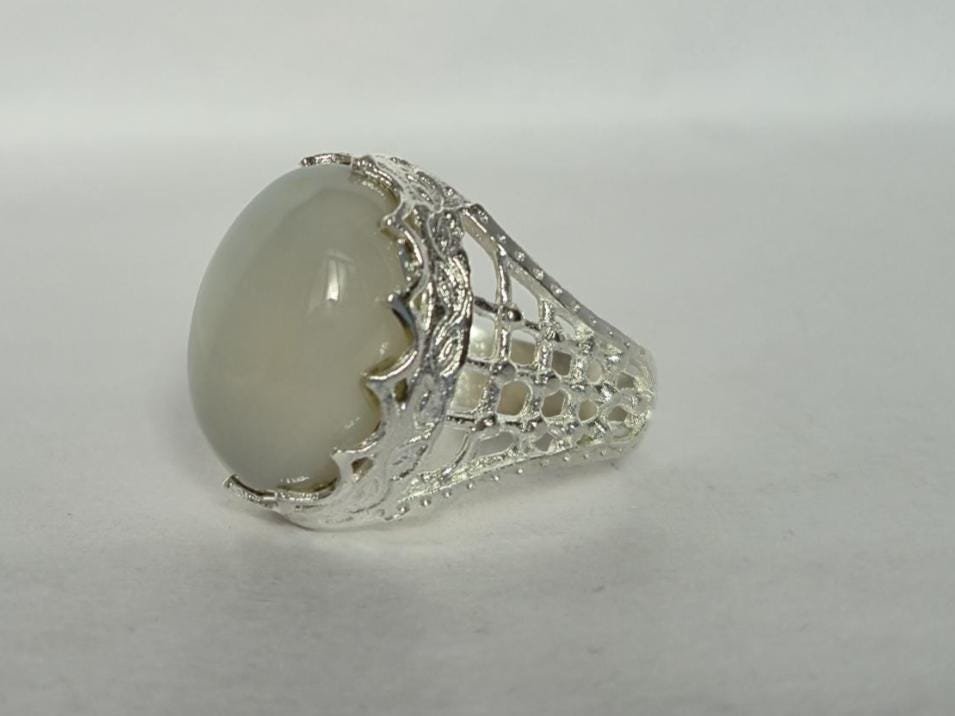White Agate ring , agate ring ,Unique design ring, Aqeeq Ring , Unique design Ring, White Gemstone Ring,Handmade Aqeeq Ring,Handmade Jewelry - Image 7