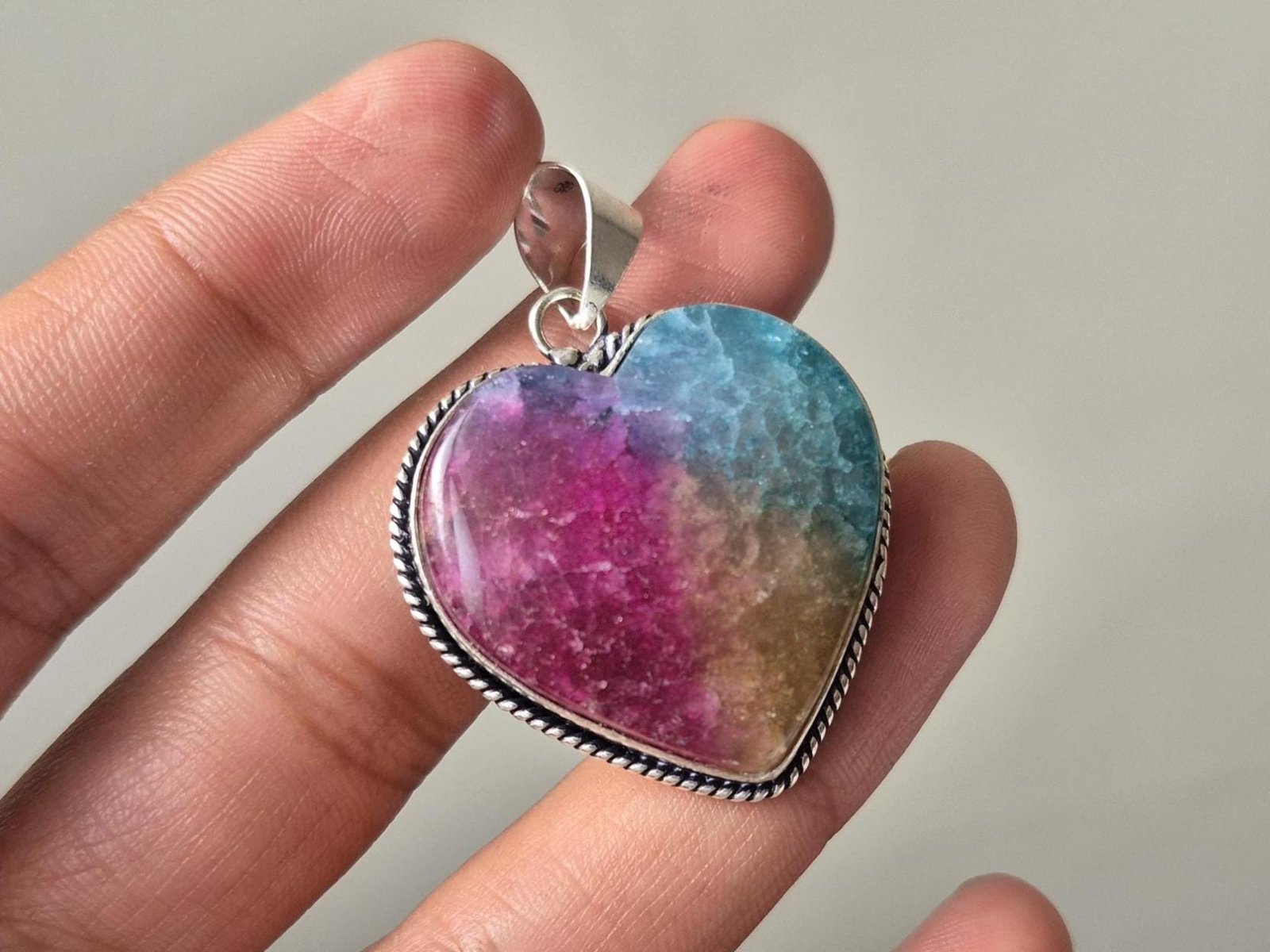 Agate Heart Pendant, Heart gemstone Pendant, Heart Necklace, Gift For Love, Anniversary Gifts, Valentines gift,Agate Heart Necklace ,jewelry