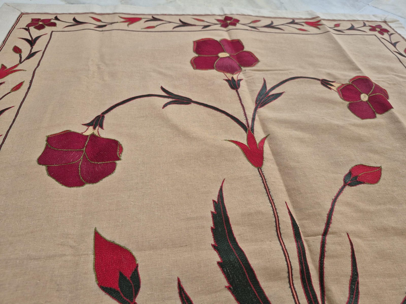 Handmade Embroidery Wall hanging, Embroidery Wall hanging, Wall decor gifts, special Handmade gifts, Handmade home decor, Mughal Tapestry - Image 6