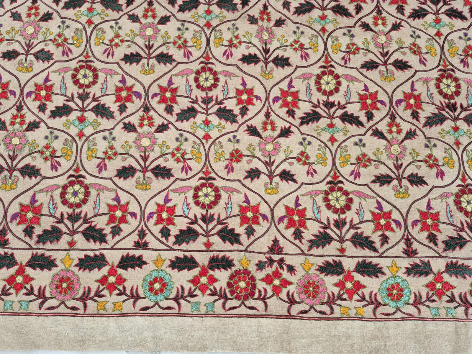 Handmade Mughal Flower Jali Embroidery Wall Hanging– Traditional Indian Floral Tapestry, Boho Jaali Wall Art, Intricate Hand-Stitched Decor. - Image 5