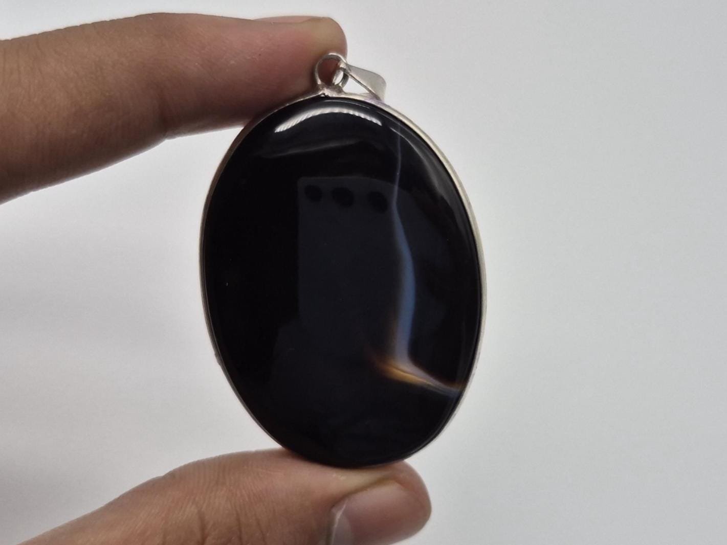 Natural Suleimani Agate Pendant, Black Aqeeq pendant, Banded agate pendant, Handmade Pendant, Sulemani Aqeeq pendant, Everyday wear pendant - Image 4