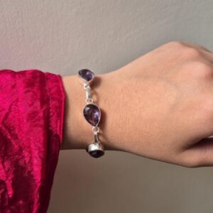 Amethyst Teardrop Bracelet, Amethyst gemstone bracelet, Handmade gemstone bracelet, purple gemstone bracelet, jewelry, perfect gift for love